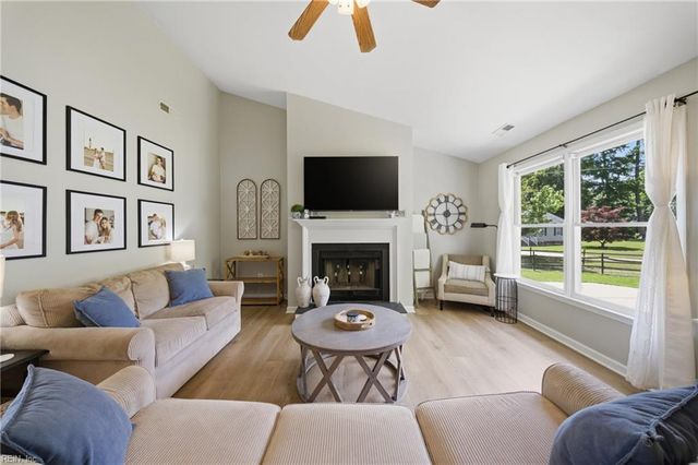 109 Davenport CT, Suffolk, VA 23434