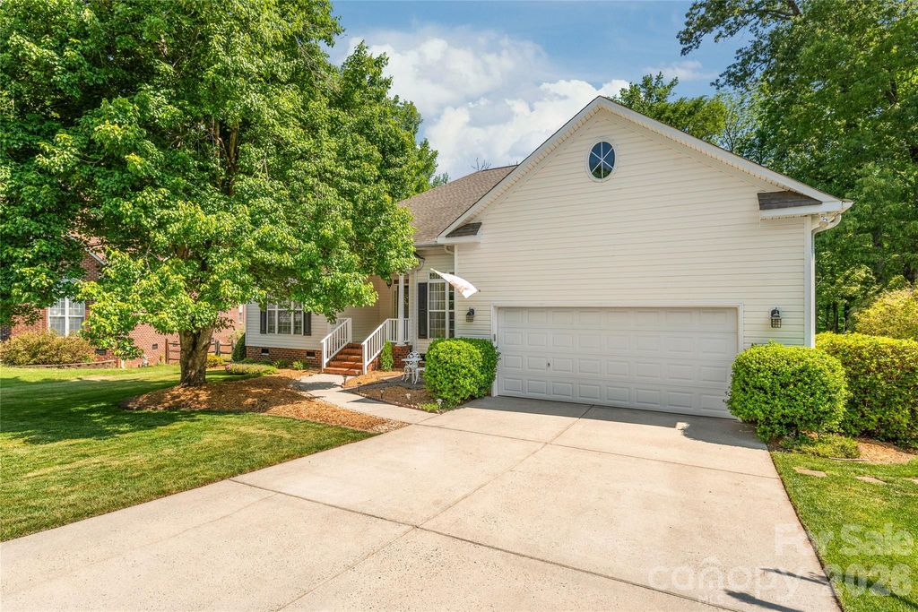 11811 Crossroads Place, Concord, NC 28025