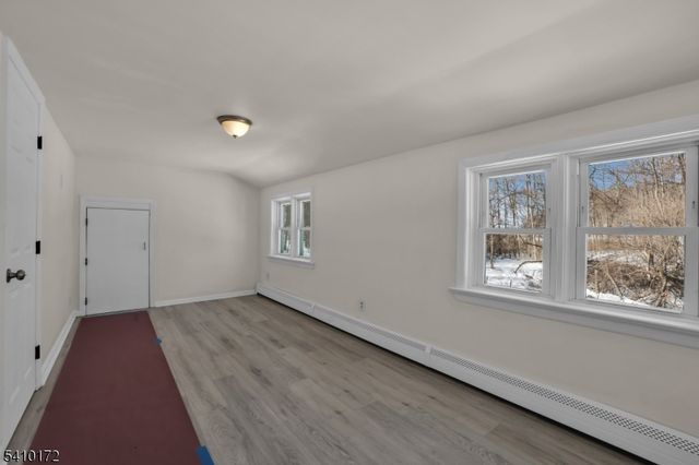 52 Whitehall Rd, Green Twp., NJ 07821