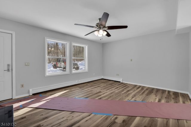 52 Whitehall Rd, Green Twp., NJ 07821