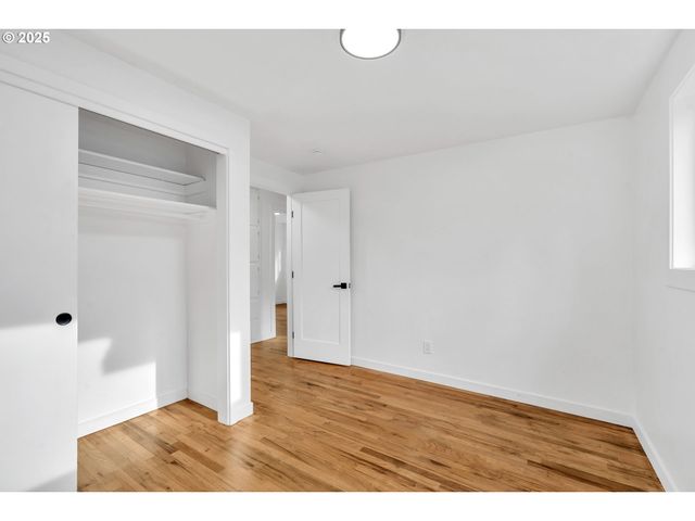 398 21ST St, Salem, OR 97301