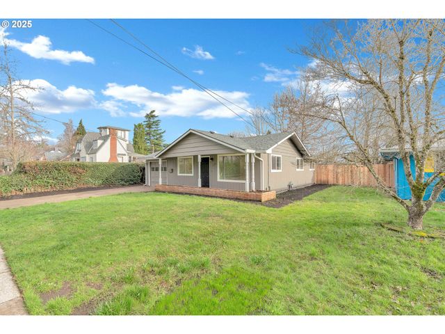 398 21ST St, Salem, OR 97301