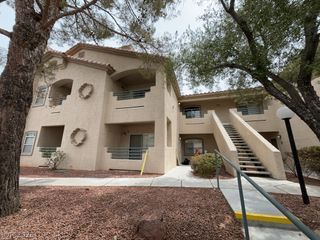 5415 West Harmon Avenue 2010, Las Vegas, NV 89103