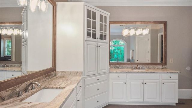 510 Grove Park Place, Roswell, GA 30075