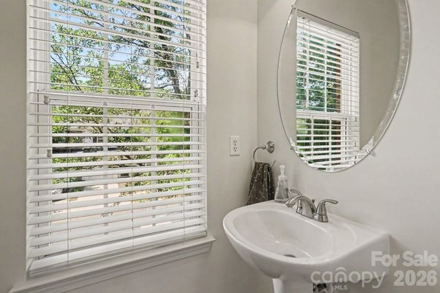 12727 Bullock Greenway Boulevard, Charlotte, NC 28277