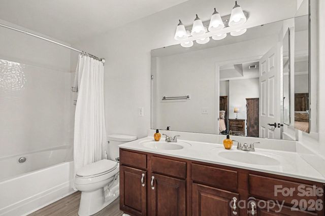 12727 Bullock Greenway Boulevard, Charlotte, NC 28277