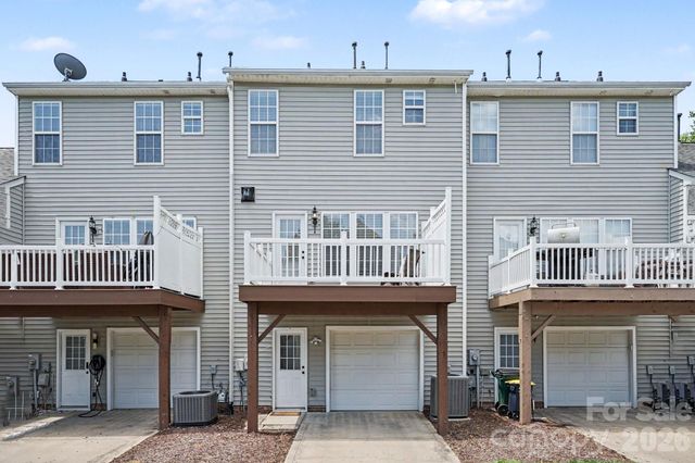 12727 Bullock Greenway Boulevard, Charlotte, NC 28277