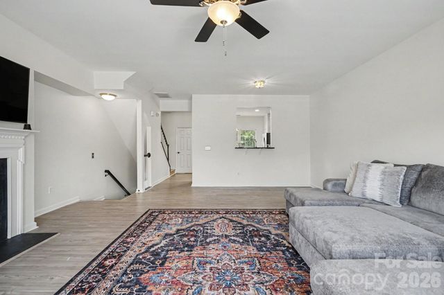 12727 Bullock Greenway Boulevard, Charlotte, NC 28277