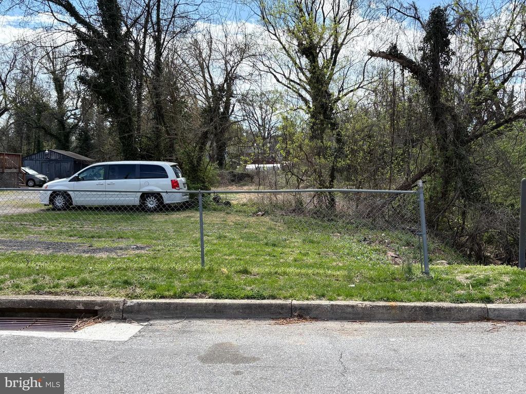 COOLIDGE ST, Capitol Heights, MD 20743