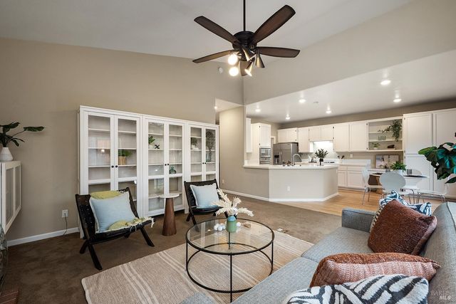 5432 Shallows Pl E, Santa Rosa, CA 95409