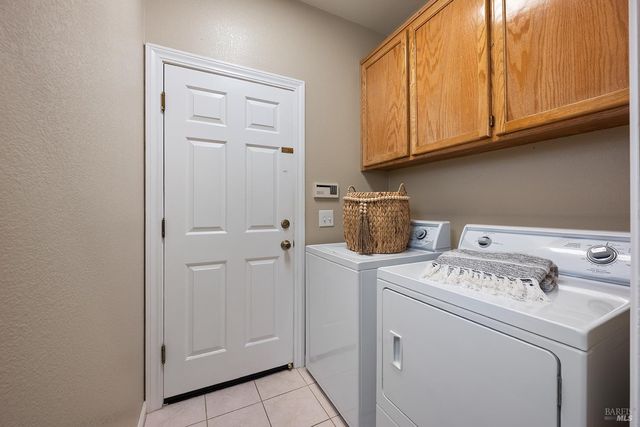 5432 Shallows Pl E, Santa Rosa, CA 95409