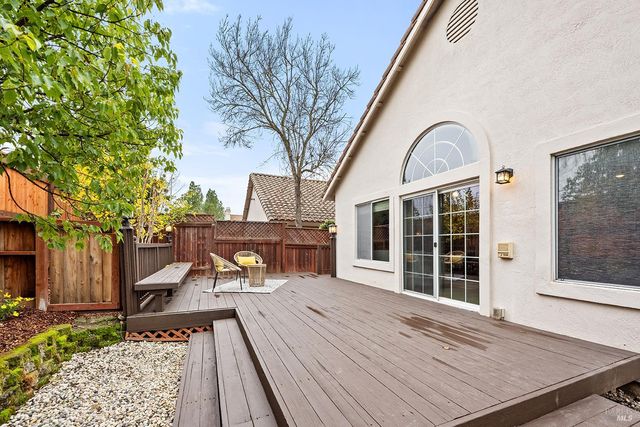 5432 Shallows Pl E, Santa Rosa, CA 95409