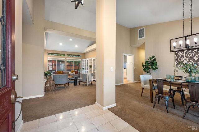 5432 Shallows Pl E, Santa Rosa, CA 95409