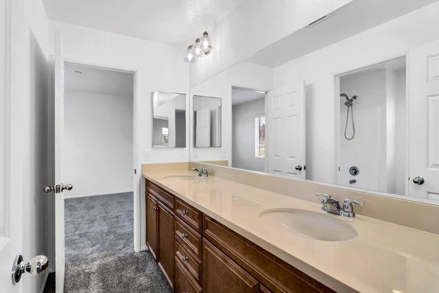 530 Calle Vibrante, Palm Desert, CA 92211