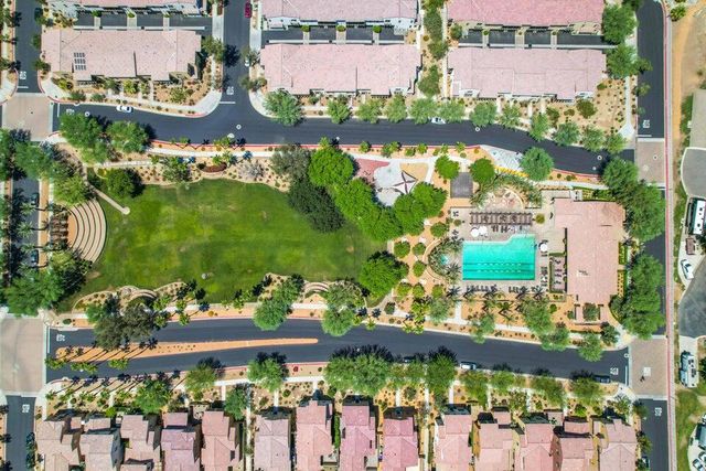530 Calle Vibrante, Palm Desert, CA 92211