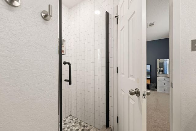 2810 Brookmist Lane, Dickinson, TX 77539