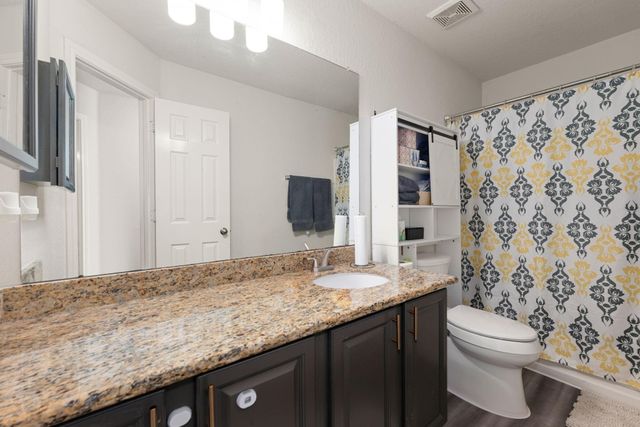 2810 Brookmist Lane, Dickinson, TX 77539