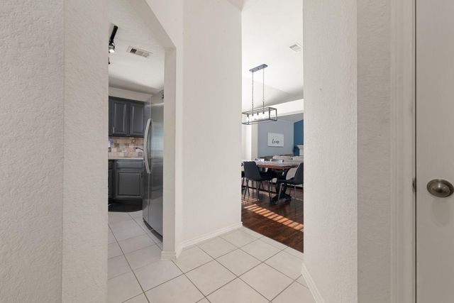 2810 Brookmist Lane, Dickinson, TX 77539
