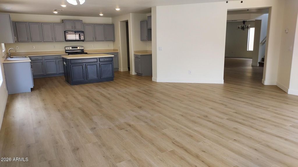 1206 W CENTRAL Avenue, Coolidge, AZ 85128 — photo 4