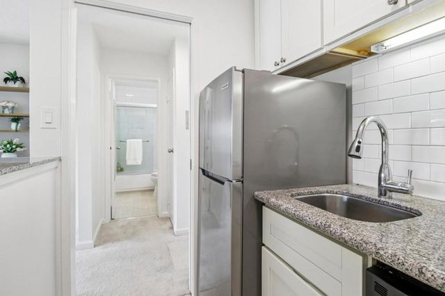 814 N Delaware Street 504, San Mateo, CA 94401