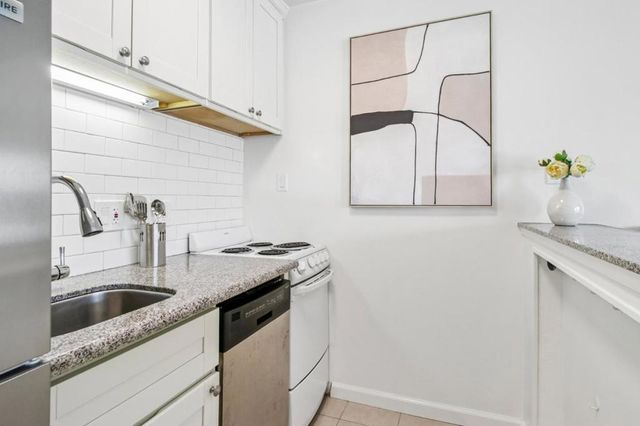814 N Delaware Street 504, San Mateo, CA 94401