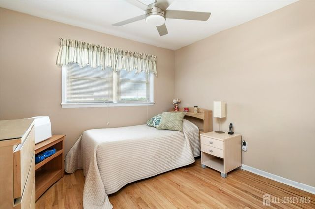 5 Ridgeview Road, Jamesburg, NJ 08831