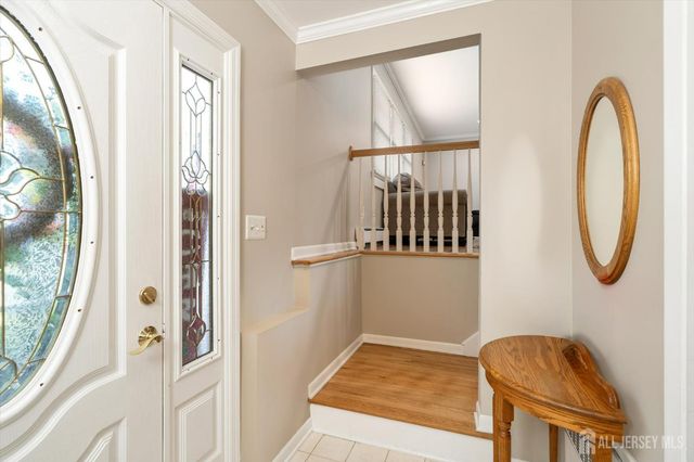 5 Ridgeview Road, Jamesburg, NJ 08831