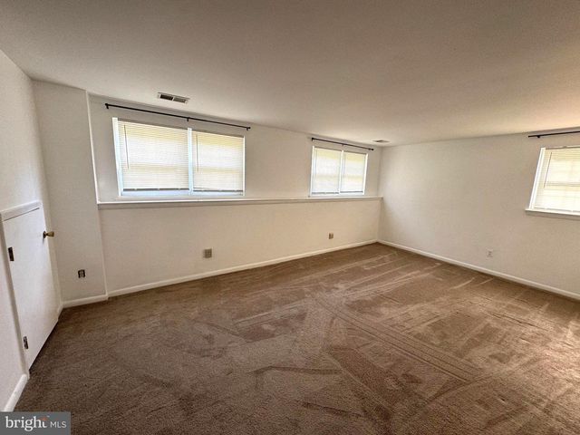 1234 PLEASANT VALLEY DR, Catonsville, MD 21228