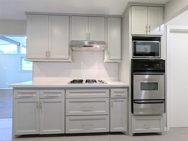 5022 Lamonte Lane, Houston, TX 77092