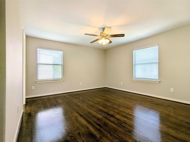 5022 Lamonte Lane, Houston, TX 77092