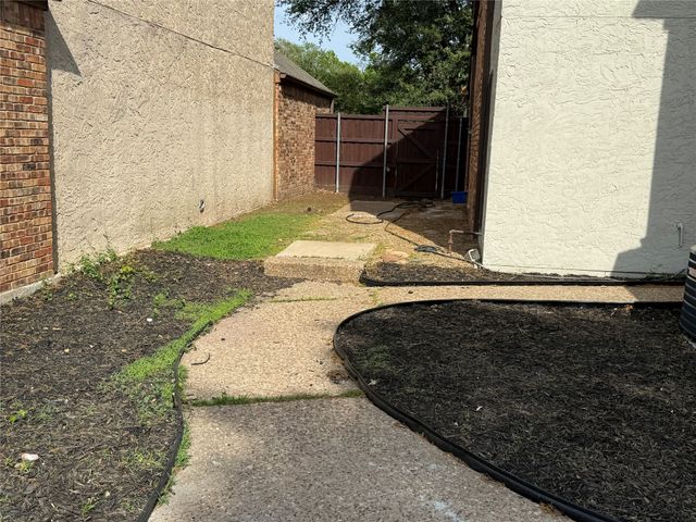 2025 San Miguel Drive, Plano, TX 75074