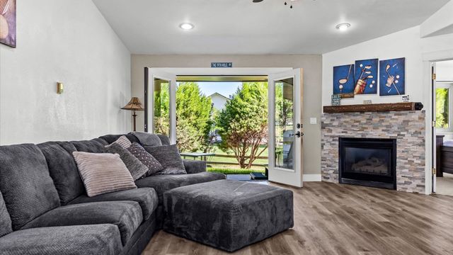 521 Liberty Cap Court, Grand Junction, CO 81507