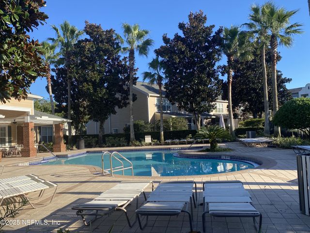 4839 PARKHURST Place, Jacksonville, FL 32256