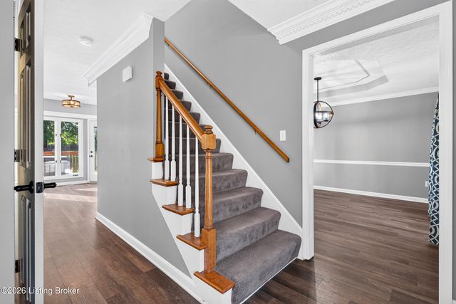 7603 Parkridge Trace, Louisville, KY 40214