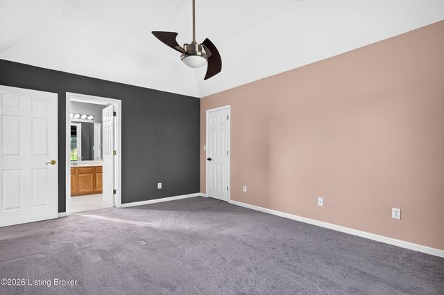 7603 Parkridge Trace, Louisville, KY 40214