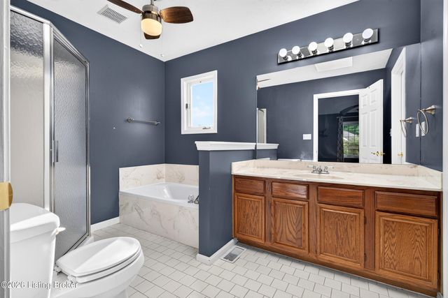 7603 Parkridge Trace, Louisville, KY 40214