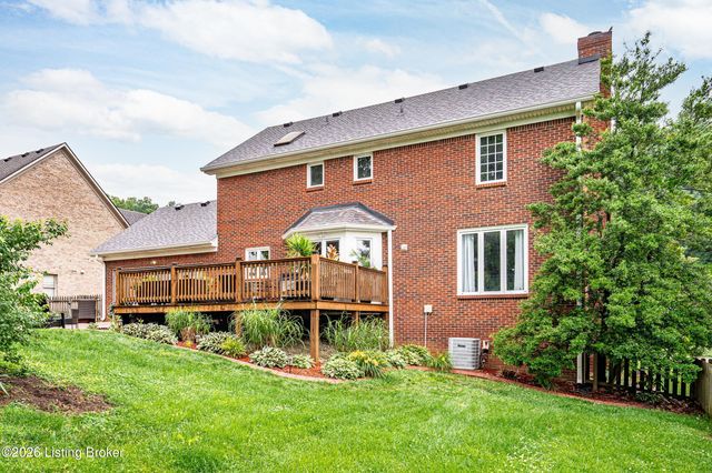 7603 Parkridge Trace, Louisville, KY 40214