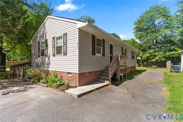 652 S Taylor St, Ashland, VA 23005