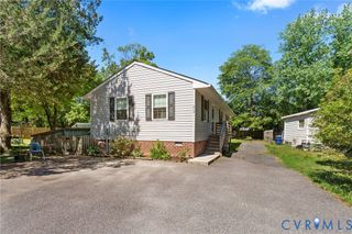 652 S Taylor St, Ashland, VA 23005