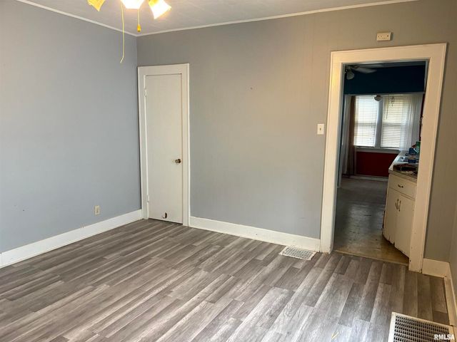 433 LINDEN, Centralia, IL 62801