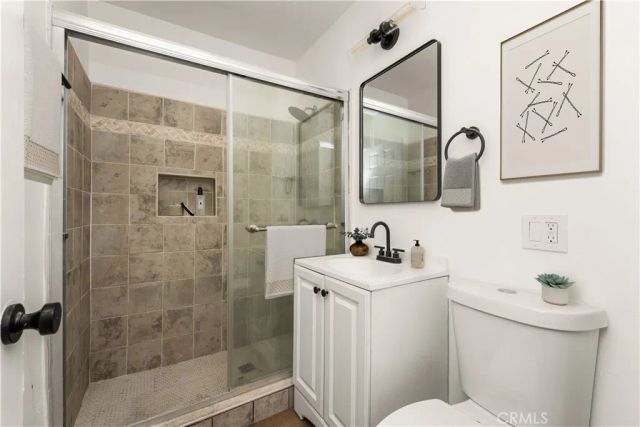 13809 Roseton Avenue, Norwalk, CA 90650