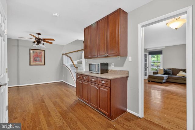 9821 OWENS CT, Fairfax, VA 22031