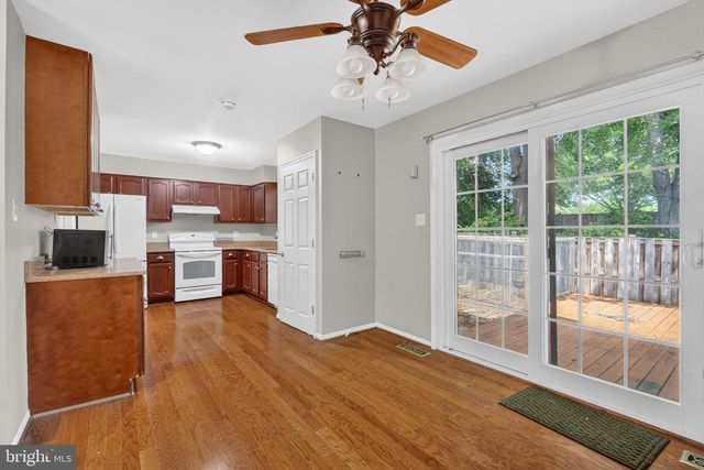 9821 OWENS CT, Fairfax, VA 22031