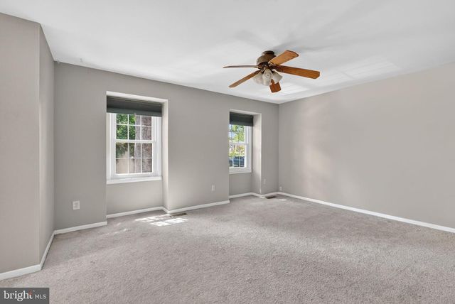 9821 OWENS CT, Fairfax, VA 22031