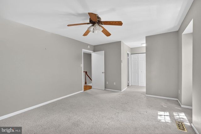 9821 OWENS CT, Fairfax, VA 22031