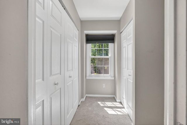 9821 OWENS CT, Fairfax, VA 22031