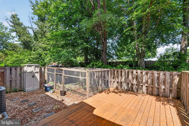 9821 OWENS CT, Fairfax, VA 22031