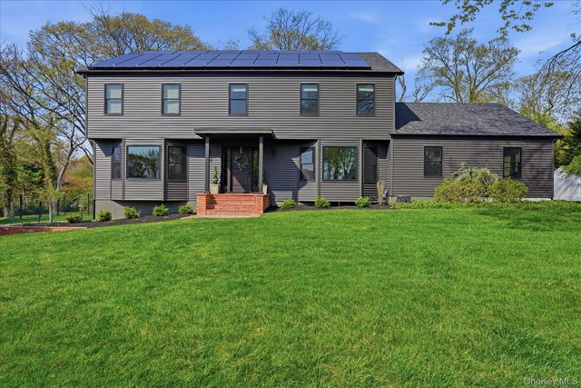 21 Audubon Gate, Miller Place, NY 11764