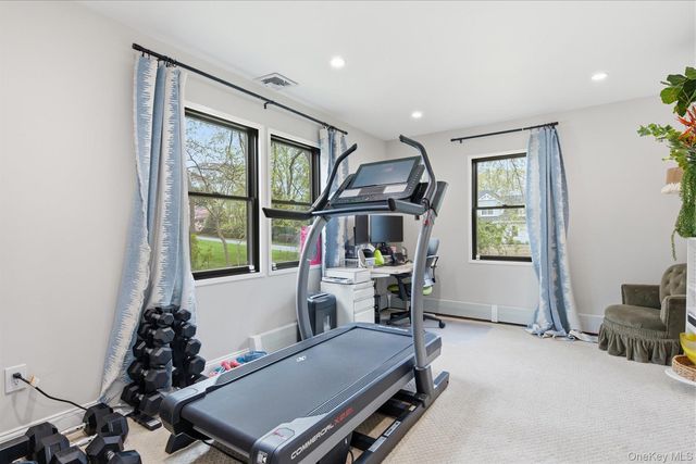 21 Audubon Gate, Miller Place, NY 11764