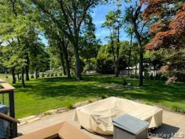 21 Audubon Gate, Miller Place, NY 11764
